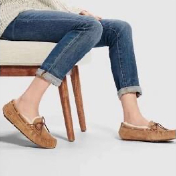 UGG Shoes - UGG Buff Suede Driving Moccasin Shearling Lined 1003539,  Size 9, NWOT